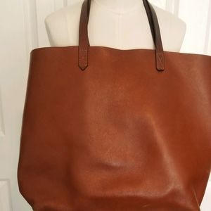 Madewell Transport Tote in English Saddle